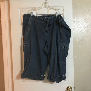 Lane Bryant below knee pants